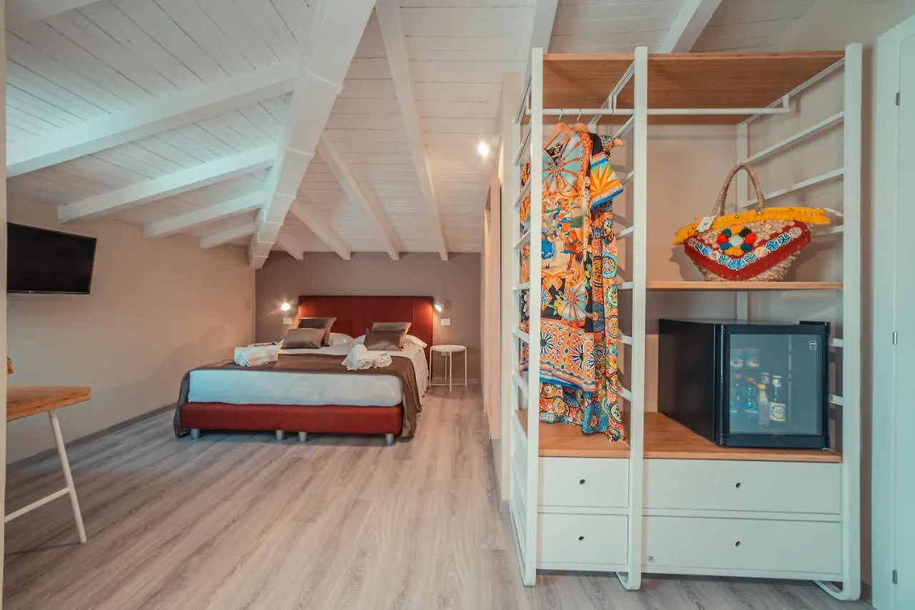 A'Coffa Rooms Taormina Bed & Breakfast